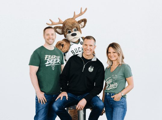 official smile of the milwaukee bucks